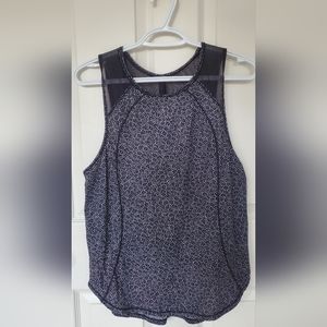 Lululemon, Size 6, Black/White tank
